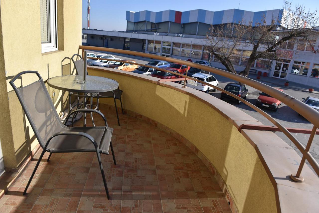 Mb Apartments Jagodina Kültér fotó